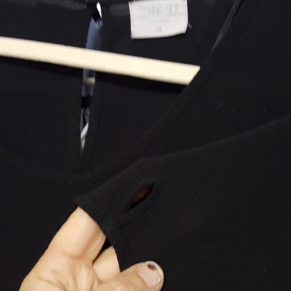 Bundle of beautiful black blouses - Picture 4 of 8